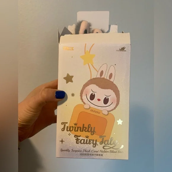 Plush Pop Land Exclusive - Twinkly Fairy Tale Frosty Blue Labubu - Picture 3 of 4